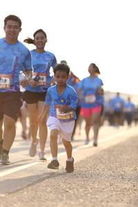 BIB: 
                            <button type="button" onclick="openModal(3106677)" class="btn btn-primary btn-sm float-right btn-popup" data-toggle="modal" data-target=".modal-high-quality">
                        <i class="fas fa-shopping-cart"></i> Add to Cart
                    </button>
                                            <button type="button" onclick="isThisMe(3106677, true)" class="btn btn-success btn-sm float-right btn-popup btn-isme hidden" data-toggle="tooltip" data-placement="bottom" title="นี่คือรูปของคุณใช่ไหม คลิกที่นี่เพื่อเอาเข้าอัลบั้ม">
                        <i class="fas fa-plus"></i> Add to album
                    </button>
                    <button type="button" onclick="isThisMe(3106677, false)" class="btn btn-warning btn-sm float-right btn-popup btn-isnotme hidden">
                        <i class="fas fa-ban"></i> Remove from album
                    </button>